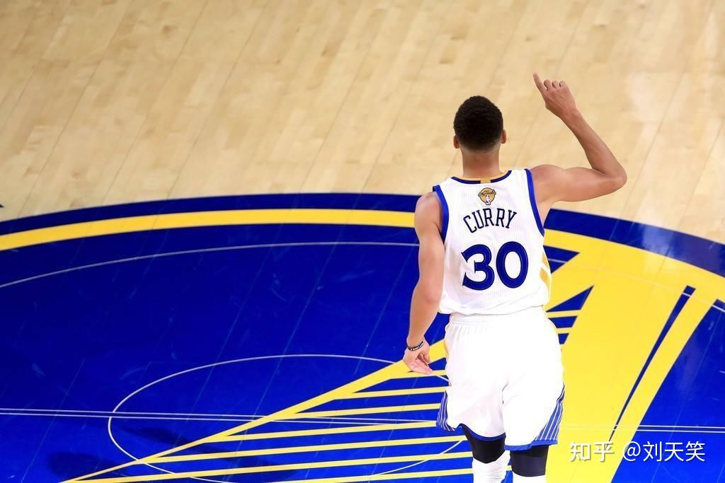 重磅！克里夫兰骑士今晚队长鼓劲集结日金州勇士调整名单以备荷甲，夏洛特黄蜂迎来里程碑备战英超的简单介绍