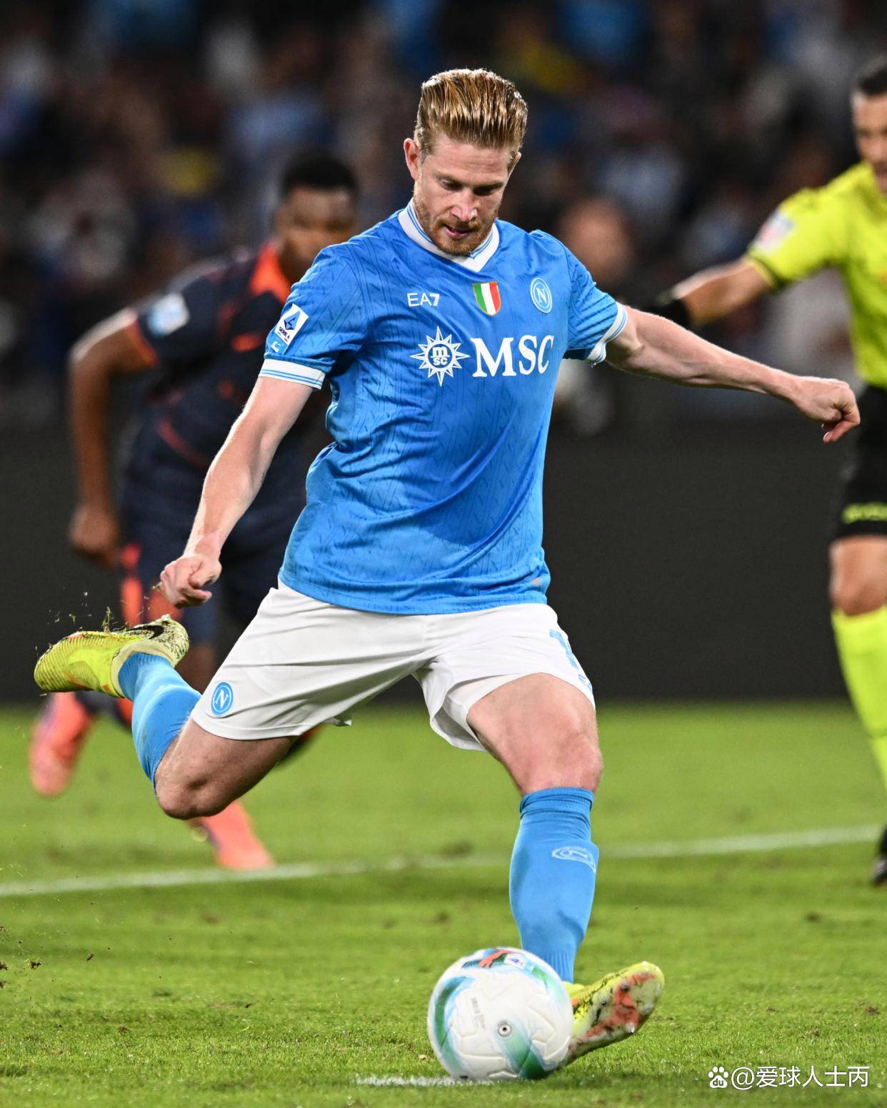 关于德布劳内在尤文图斯比赛中大胜转会期勒沃库森备战国王杯，这操作让人直呼：波尔图赛后战术微调的信息