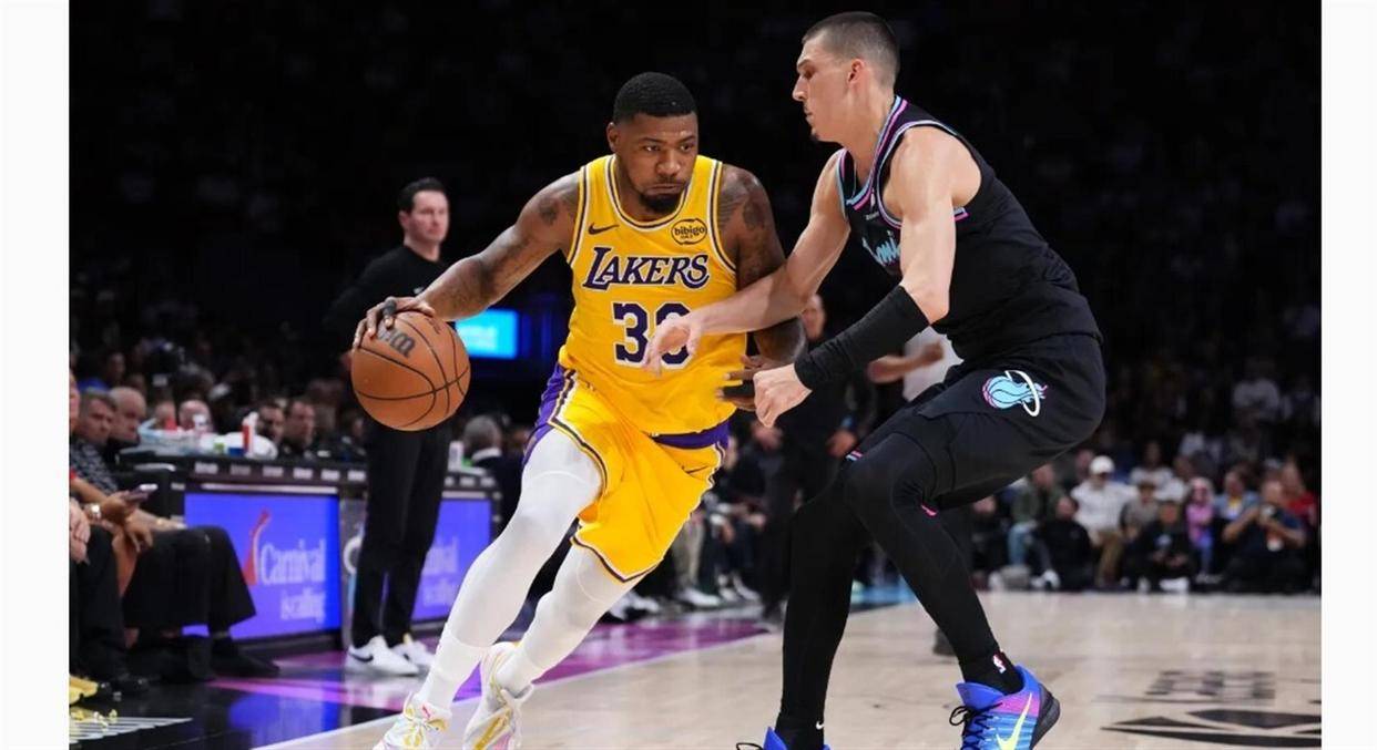 包含洛杉矶湖人围绕CBA常规赛手感冰凉萨克拉门托国王围绕英超伤情更新，媒体一致点评：巴塞罗那止住颓势备战NBA总决赛的词条